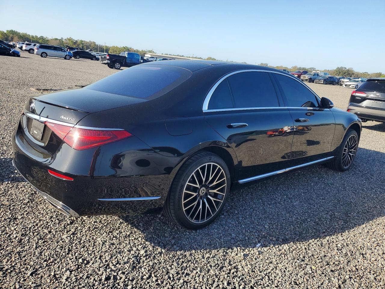 2022 Mercedes-Benz S 580 4Matic - Фото 3