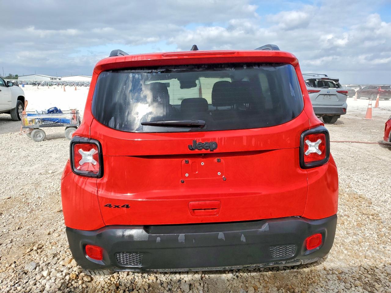 2023 Jeep Renegade Altitude - Фото 6