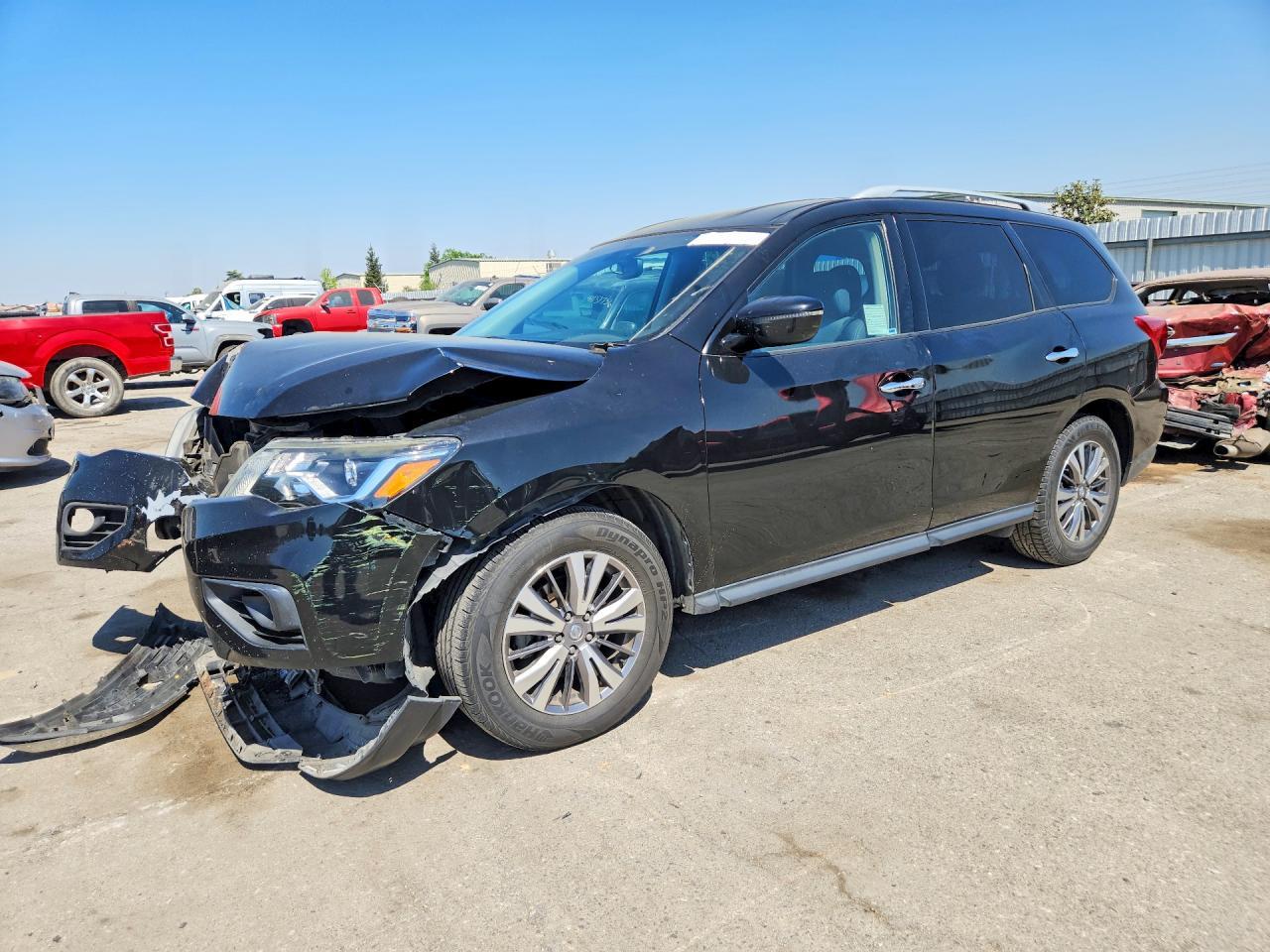 2019 Nissan Pathfinder Sv