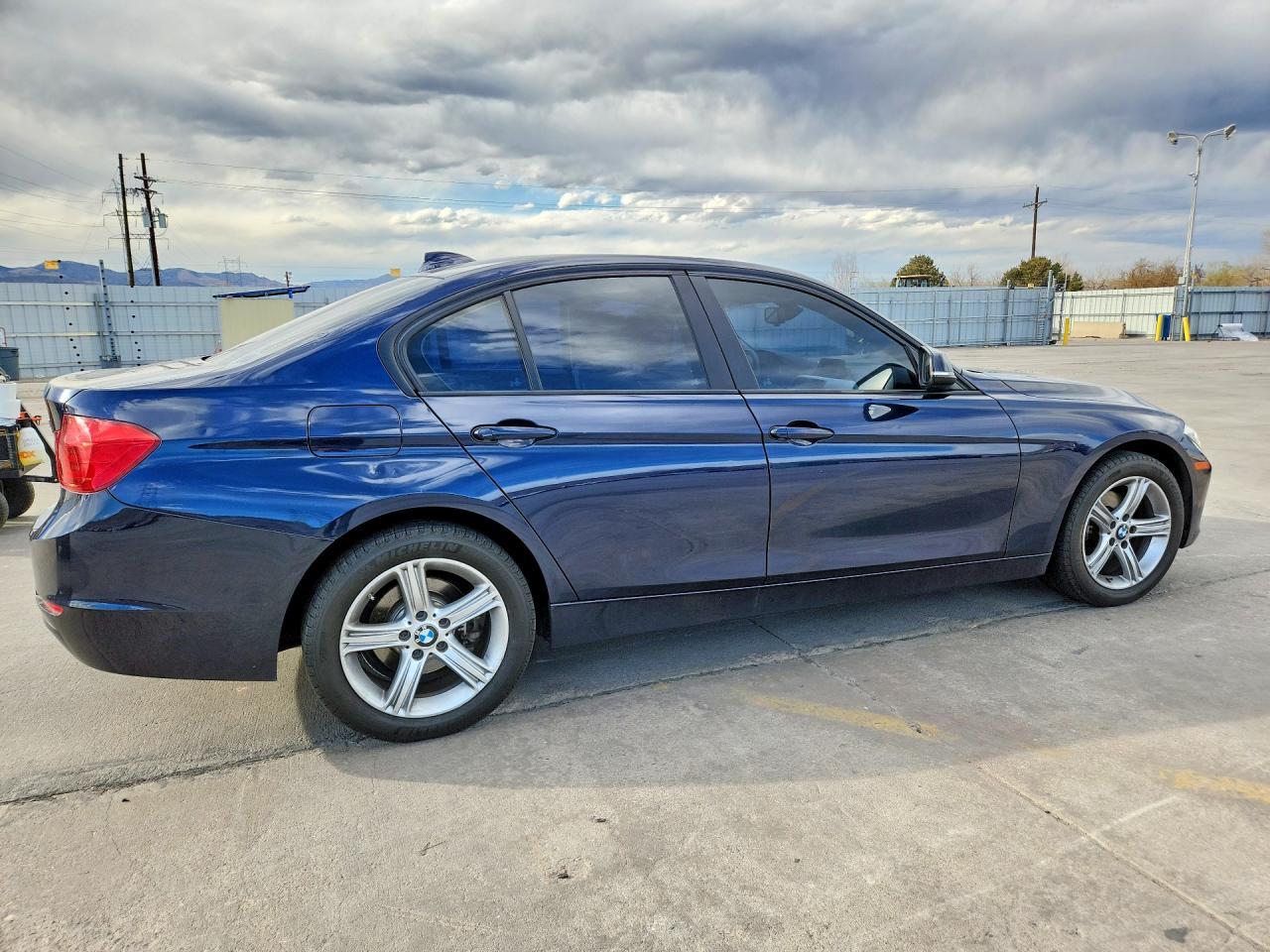 2013 BMW 328 Xi - Фото 3