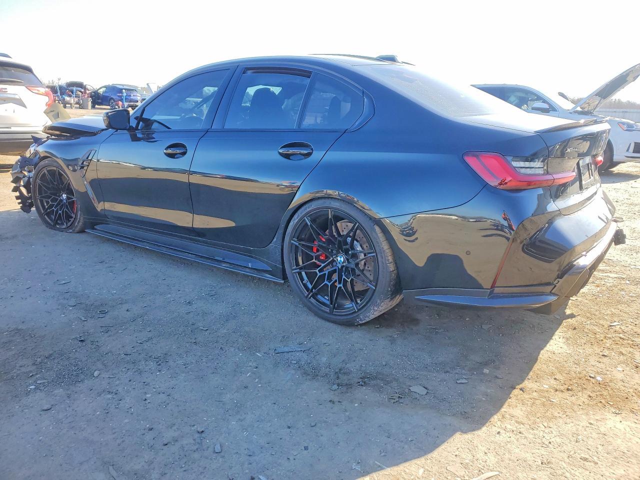 2026 BMW M3 Competition - Фото 2