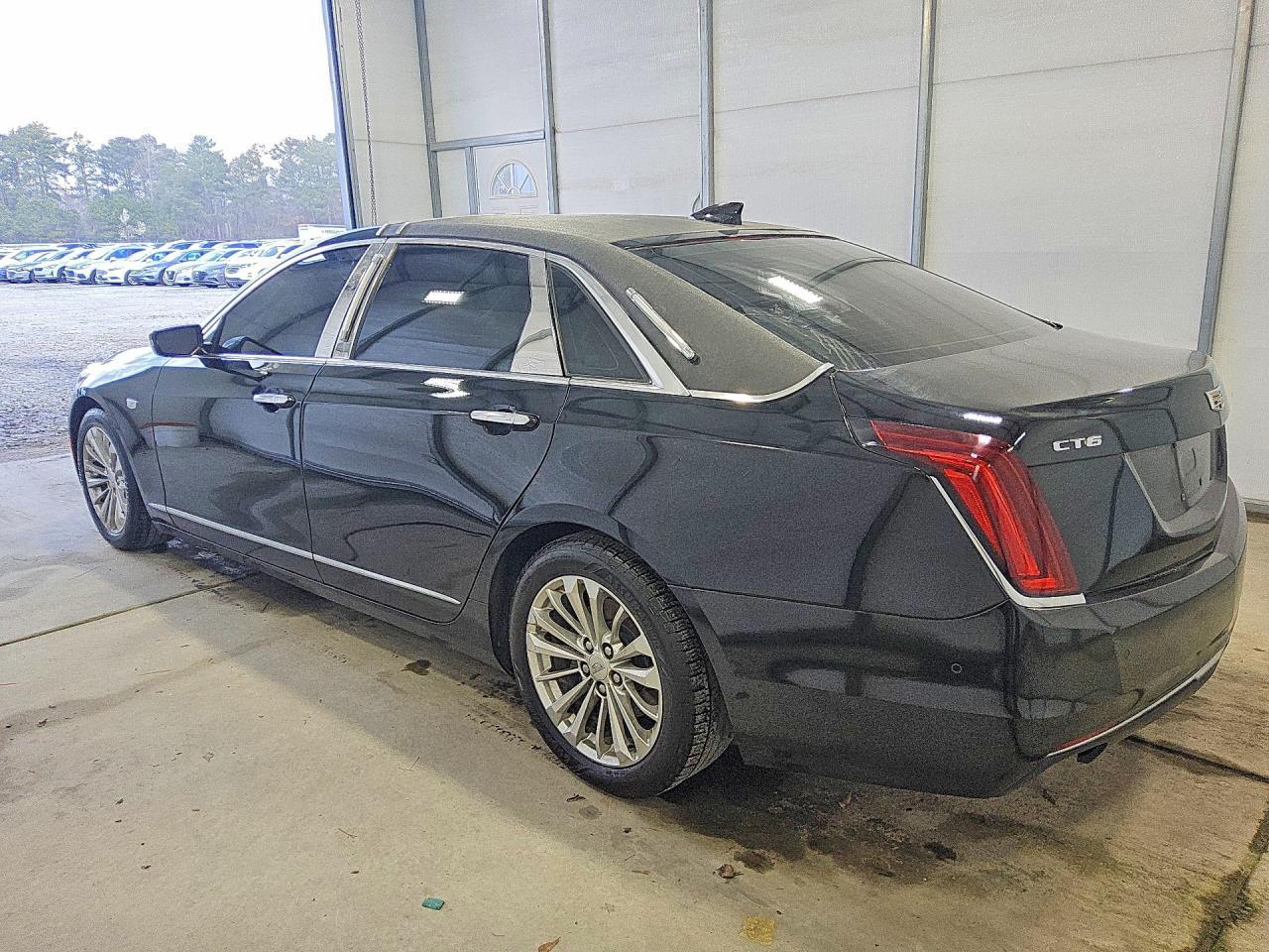 2017 Cadillac Ct6 - Фото 2
