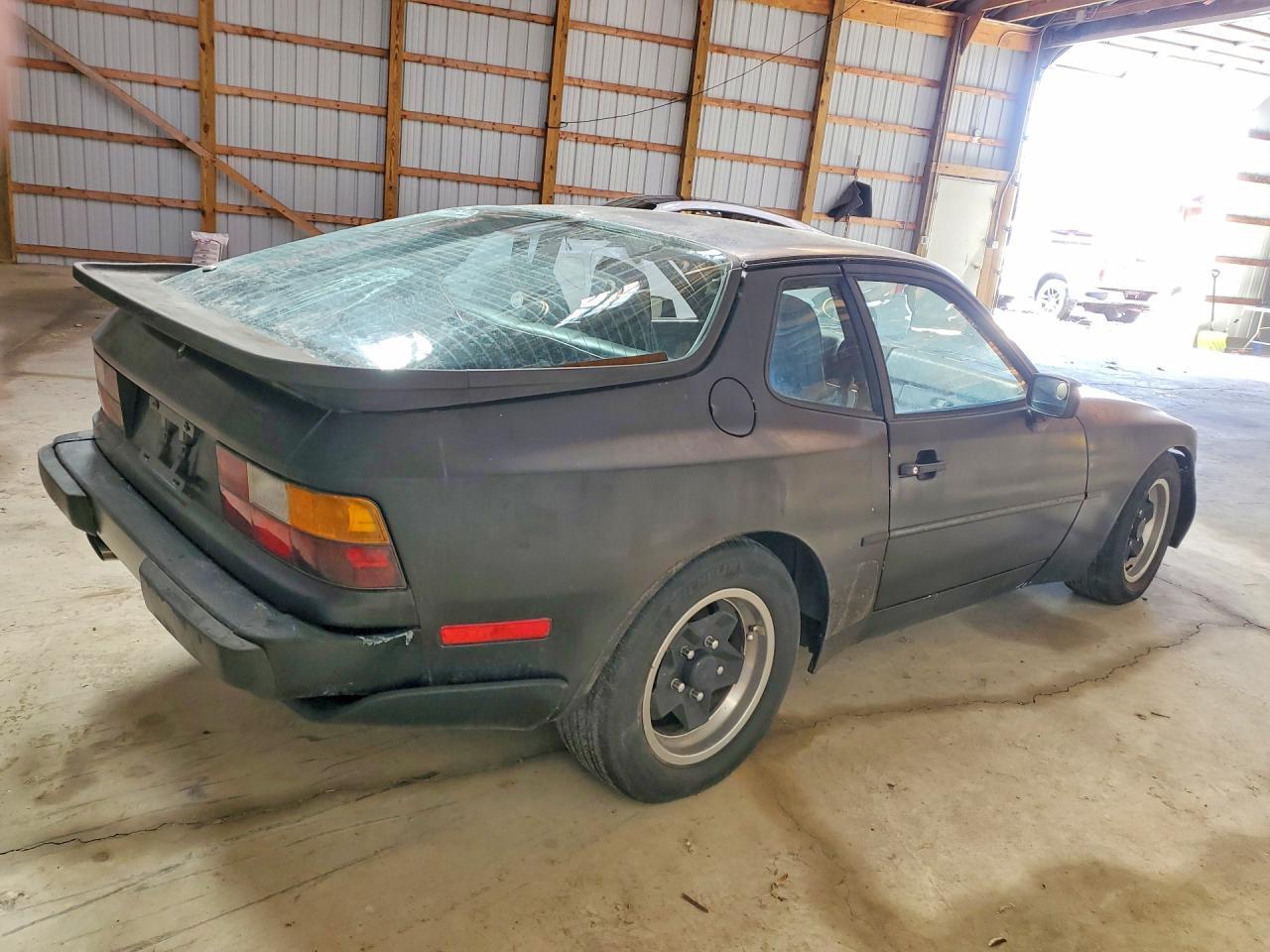 1984 Porsche 944 - Фото 3