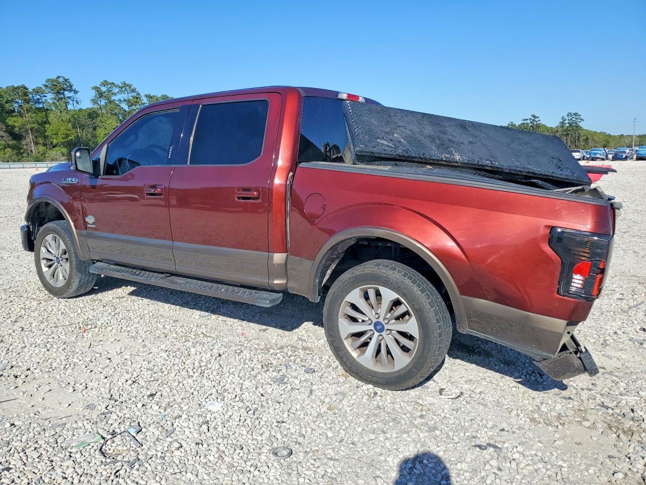 2015 Ford F150 Supercrew - Фото 2