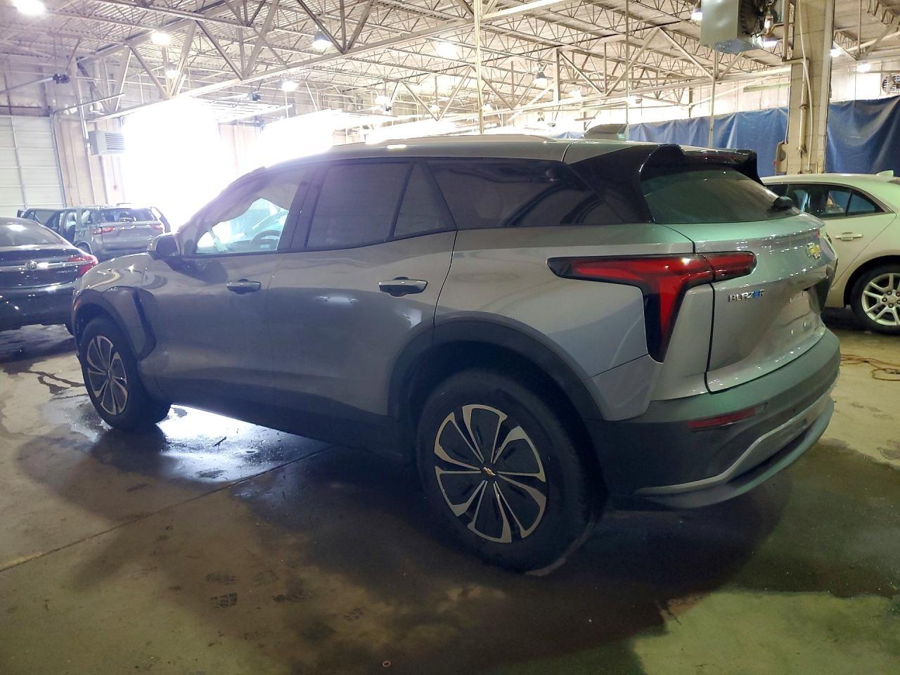 2025 Chevrolet Blazer Lt - Фото 2