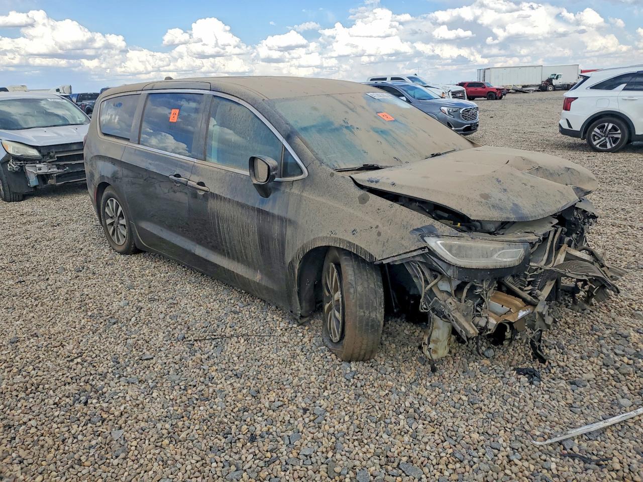 2022 Chrysler Pacifica Hybrid Touring L - Фото 4