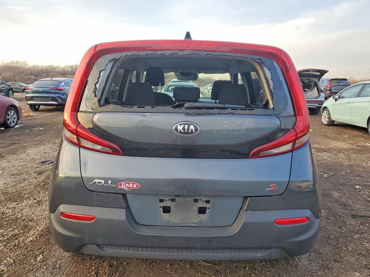 2021 Kia Soul S - Фото 6