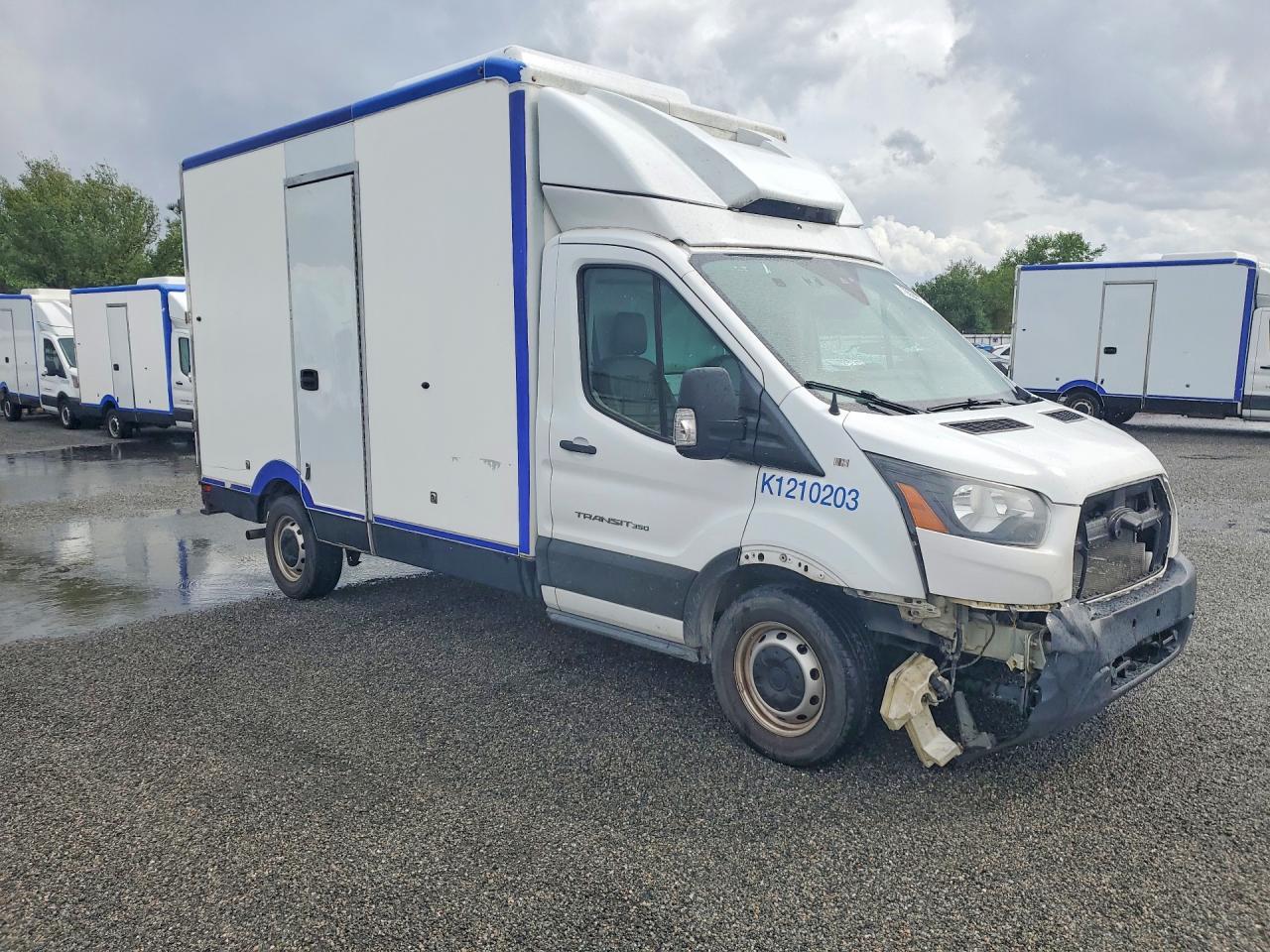 2021 Ford Transit Delivery Truck - Фото 4