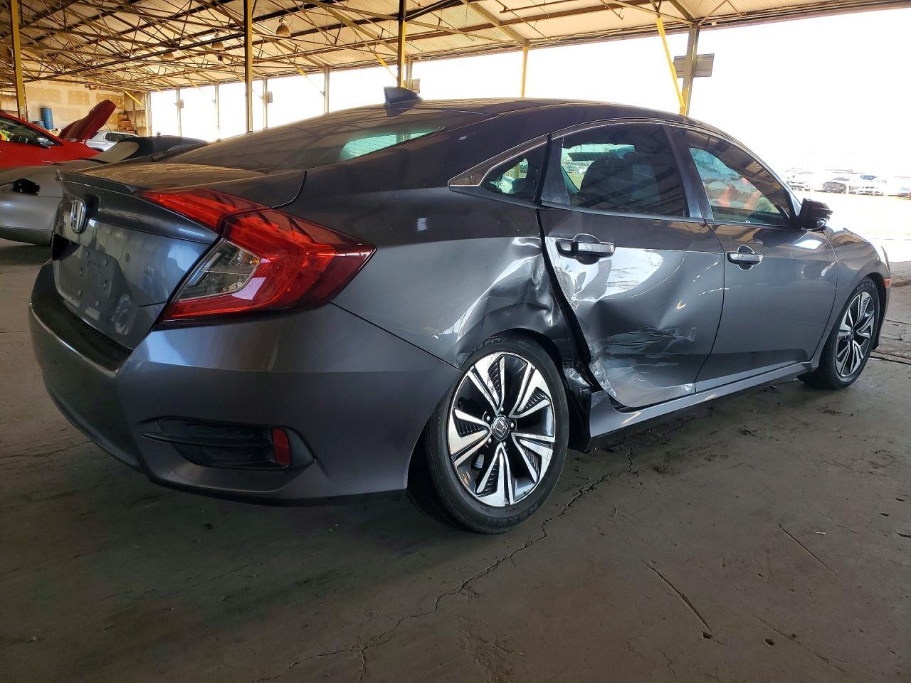 2017 Honda Civic Ex - Image 3