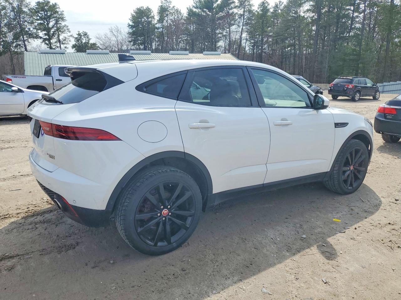 2019 Jaguar E-Pace Se - Фото 3
