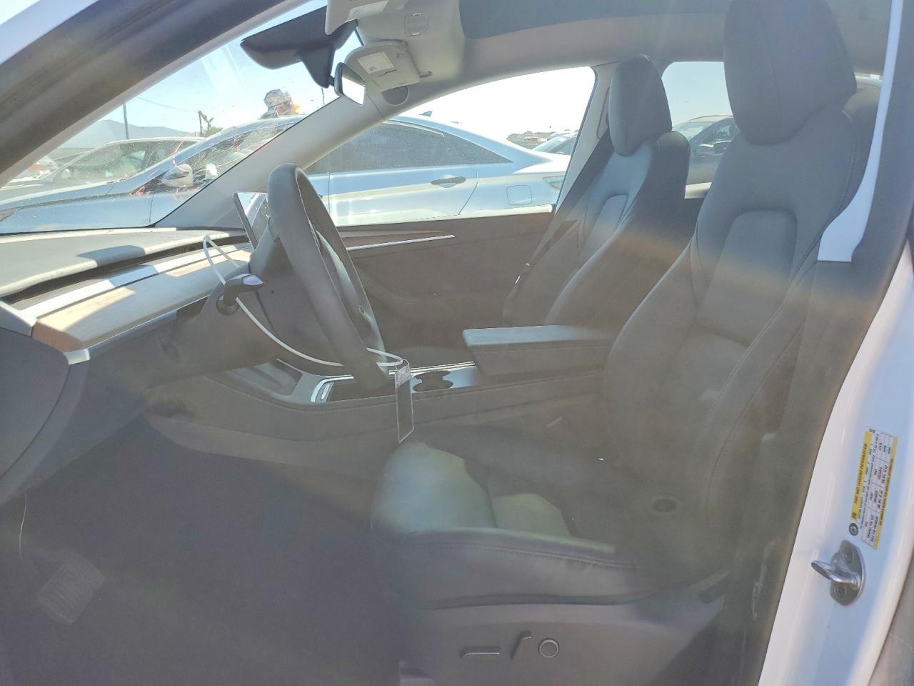 2024 Tesla Model Y - Image 7