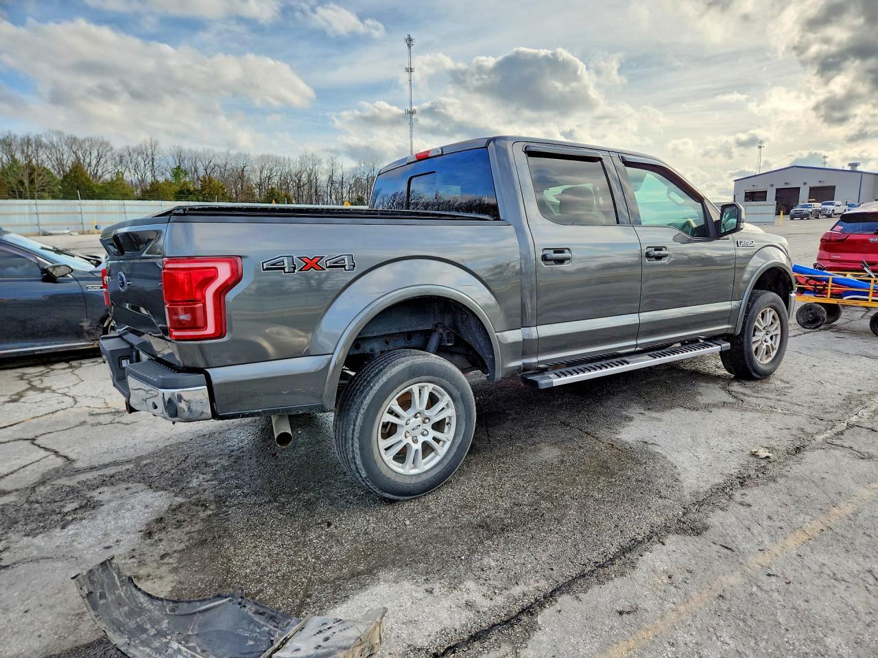 2017 Ford F150 Supercrew - Image 3