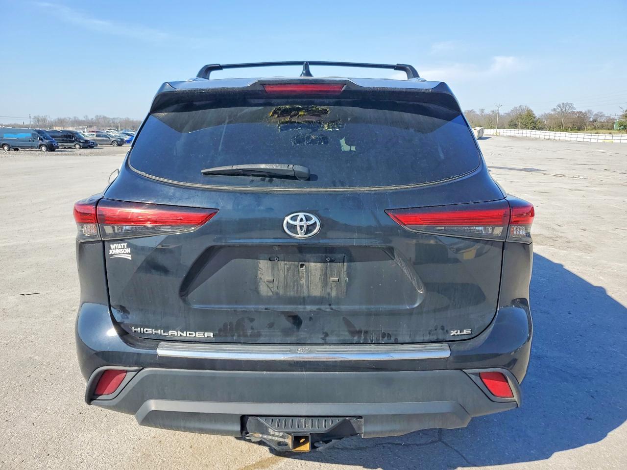 2021 Toyota Highlander Xle - Image 6