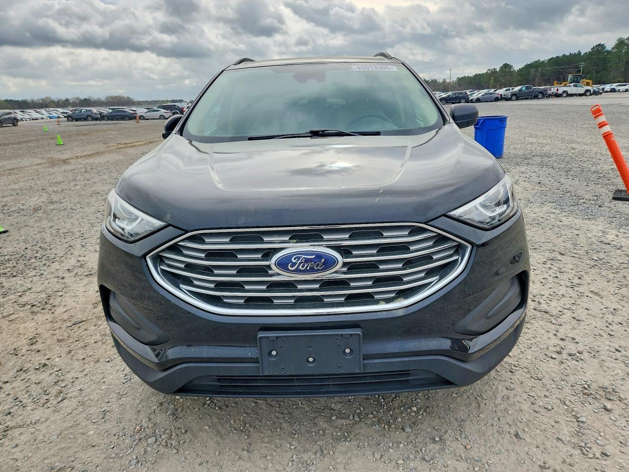 2020 Ford Edge Se - Image 5