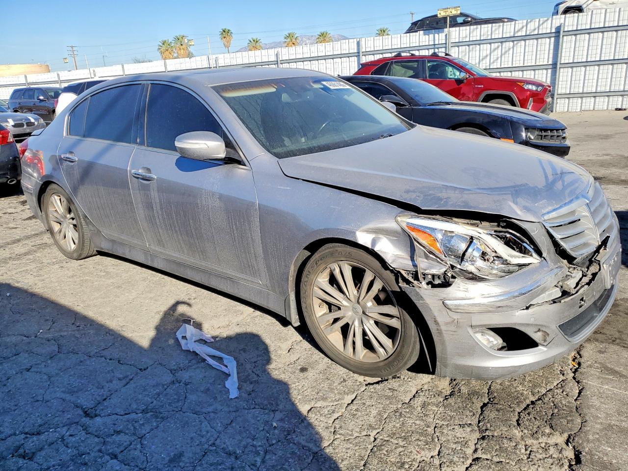 2012 Hyundai Genesis 3.8L V6 - Фото 4