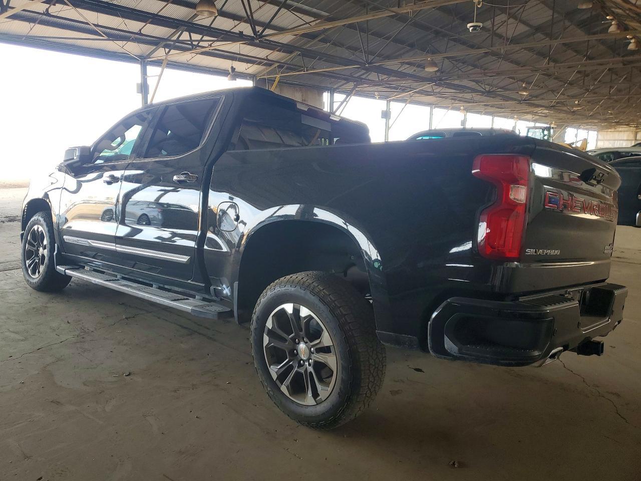 2025 Chevrolet Silverado K1500 High Country - Image 2