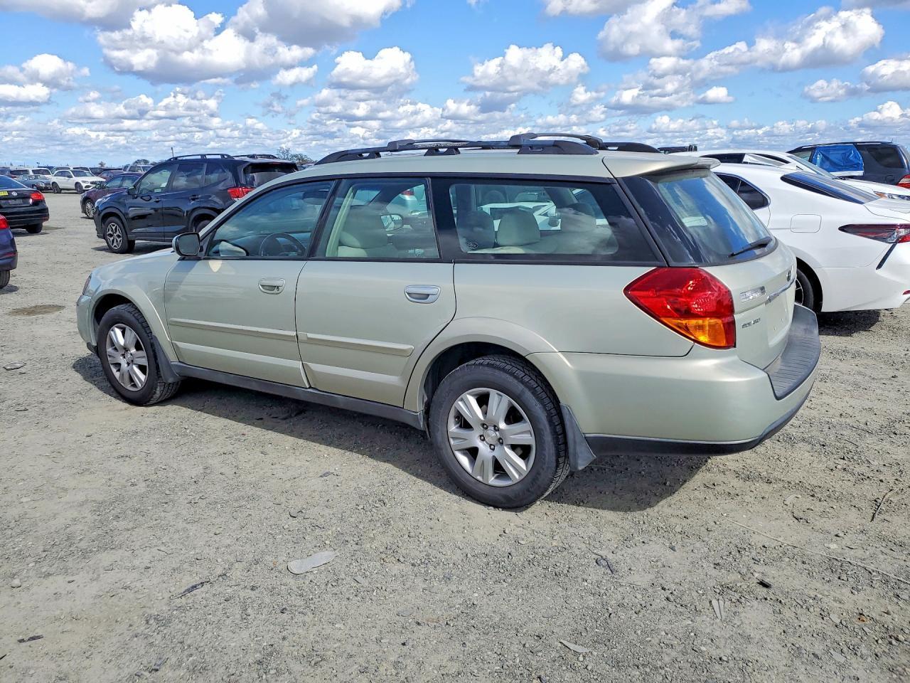 2005 Subaru Legacy Outback 2.5I Limited - Фото 2