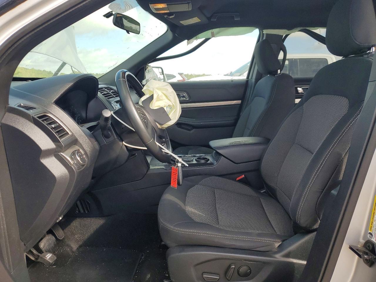 2019 Ford Explorer Xlt - Фото 7