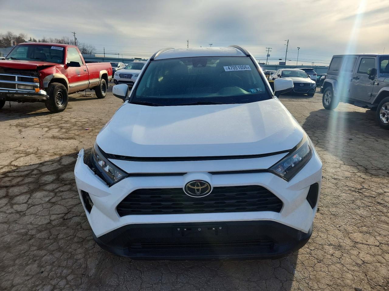 2020 Toyota Rav4 Le - Фото 5