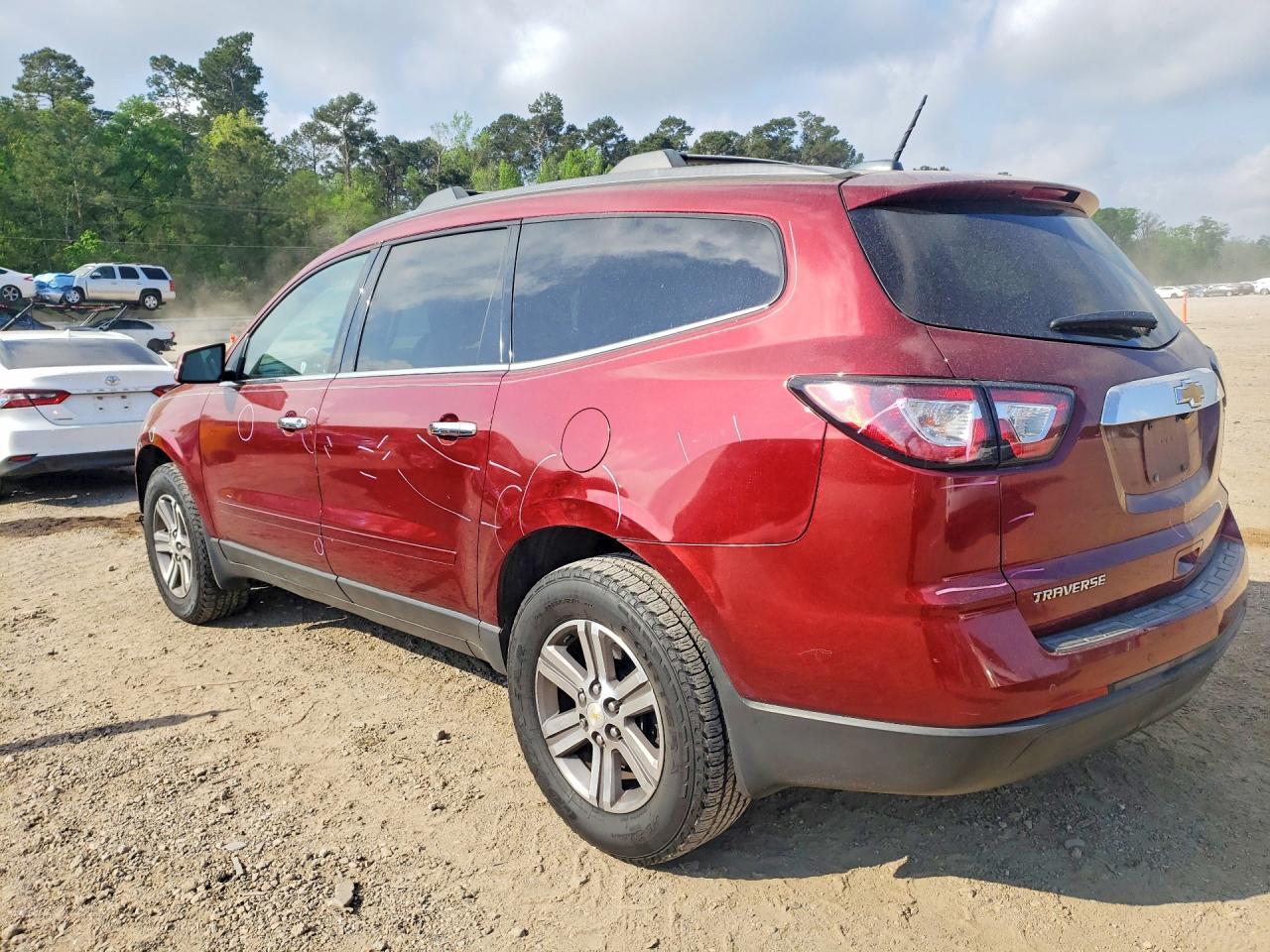 2017 Chevrolet Traverse Lt - Image 2