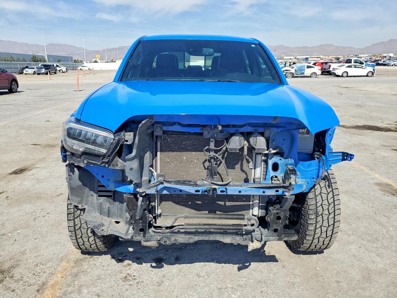 2021 Toyota Tacoma Trd Off-Road - Image 5