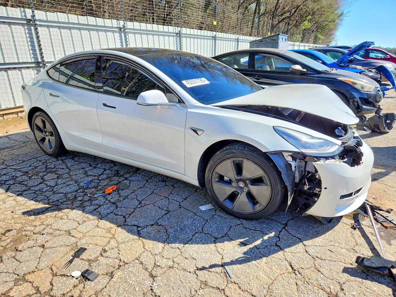 2020 Tesla Model 3 - Фото 4