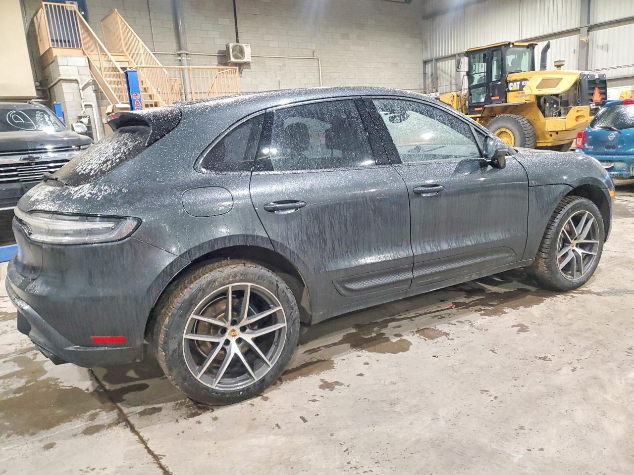 2024 Porsche Macan - Фото 3