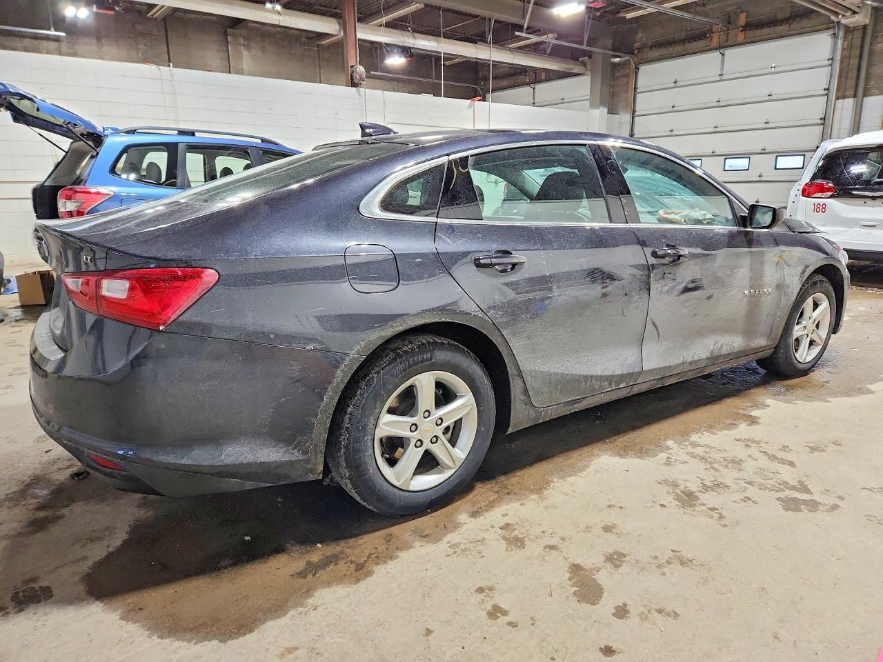 2023 Chevrolet Malibu Lt - Фото 3