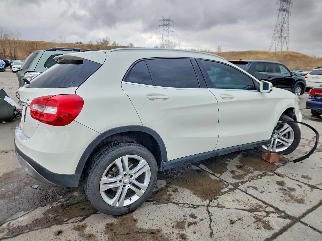 2018 Mercedes-Benz Gla 250 4Matic - Image 3