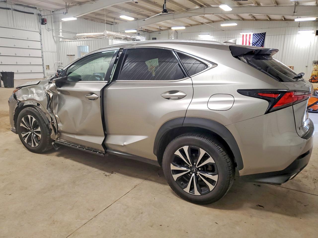 2019 Lexus Nx 300 F Sport - Фото 2