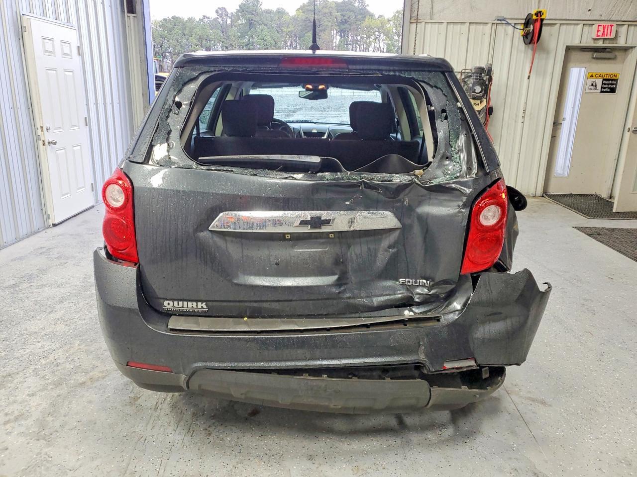 2012 Chevrolet Equinox Ls - Image 6