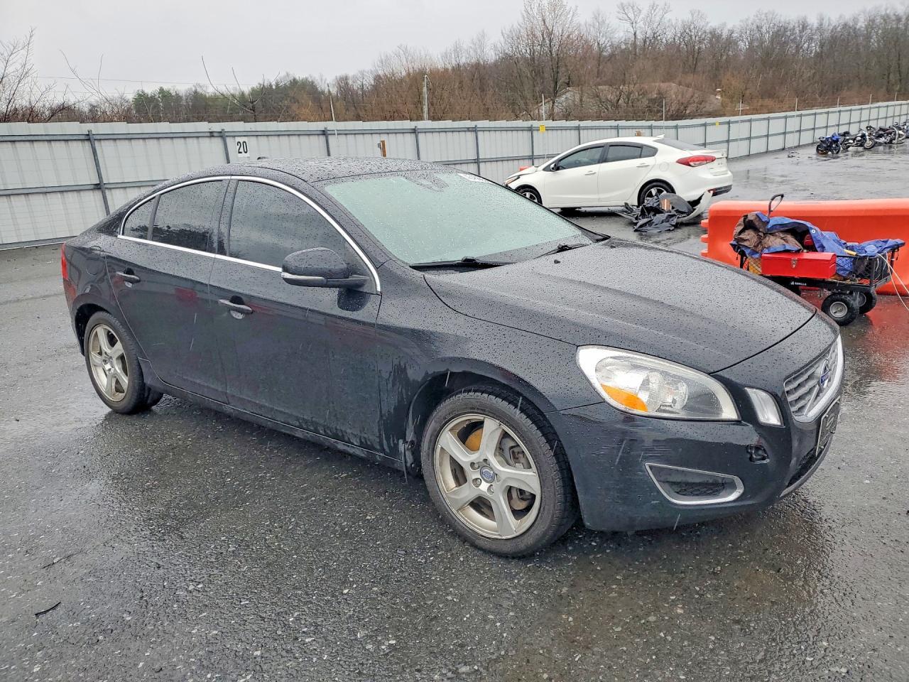 2012 Volvo S60 T5 - Image 4