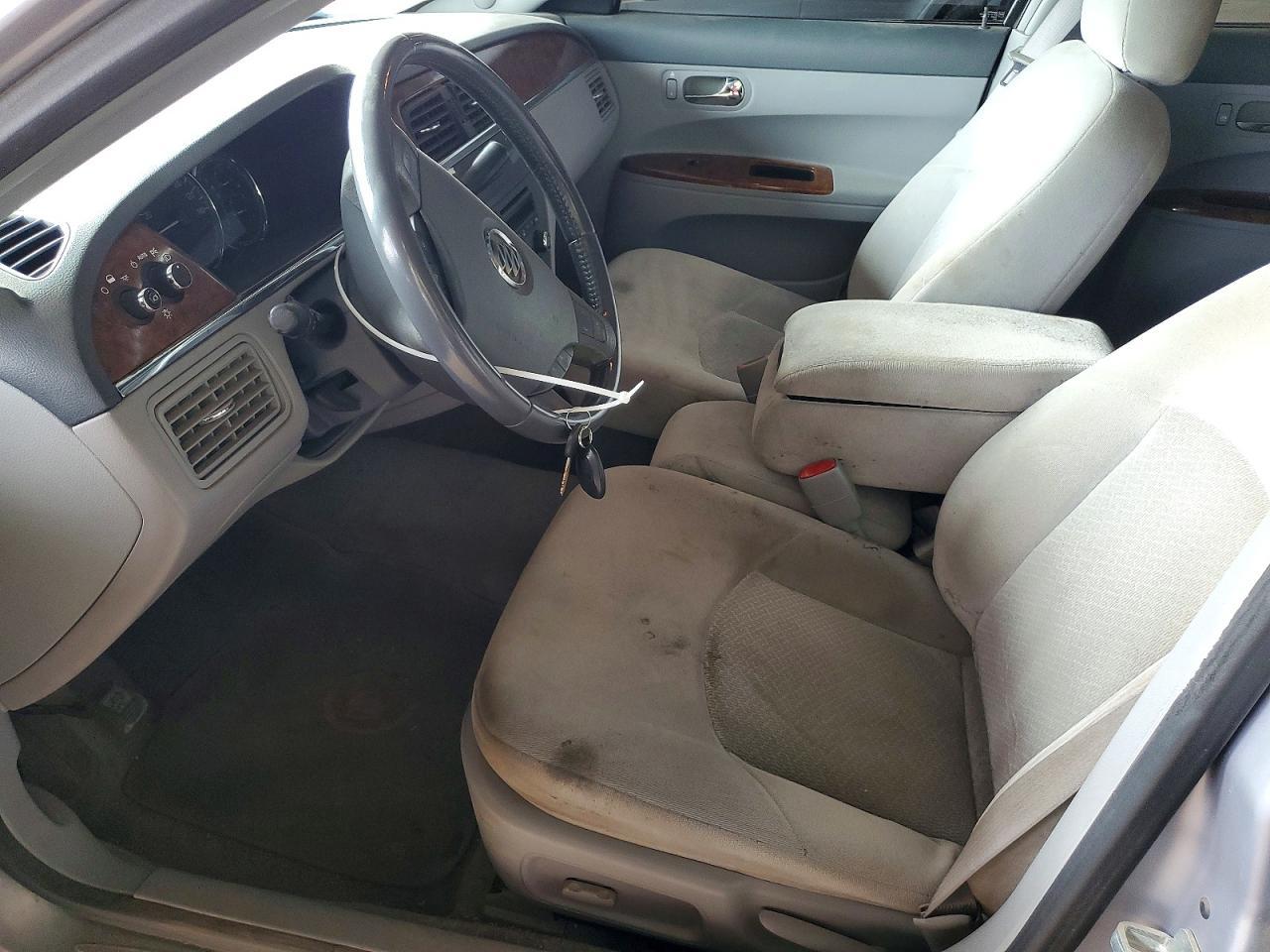 2006 Buick Lacrosse Cx - Image 7