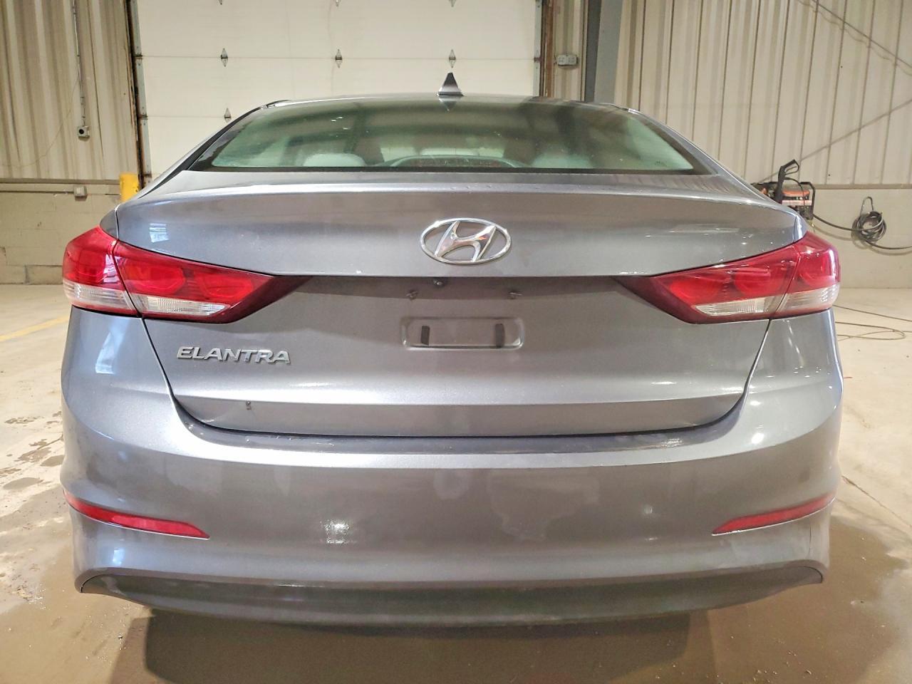 2018 Hyundai Elantra Value Edition - Image 6