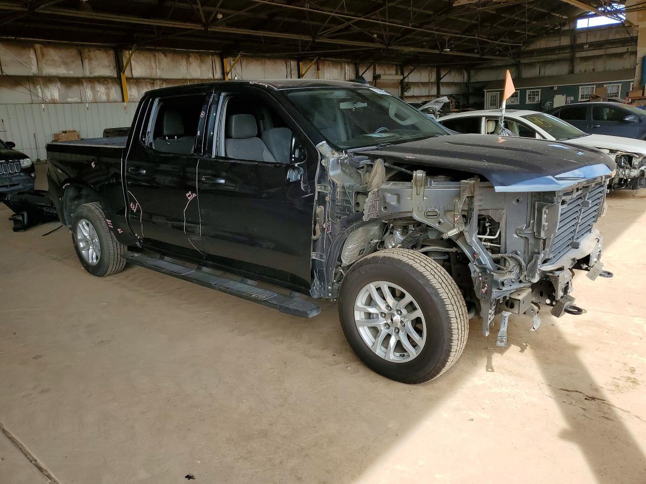 2021 Chevrolet Silverado C1500 Rst - Фото 4