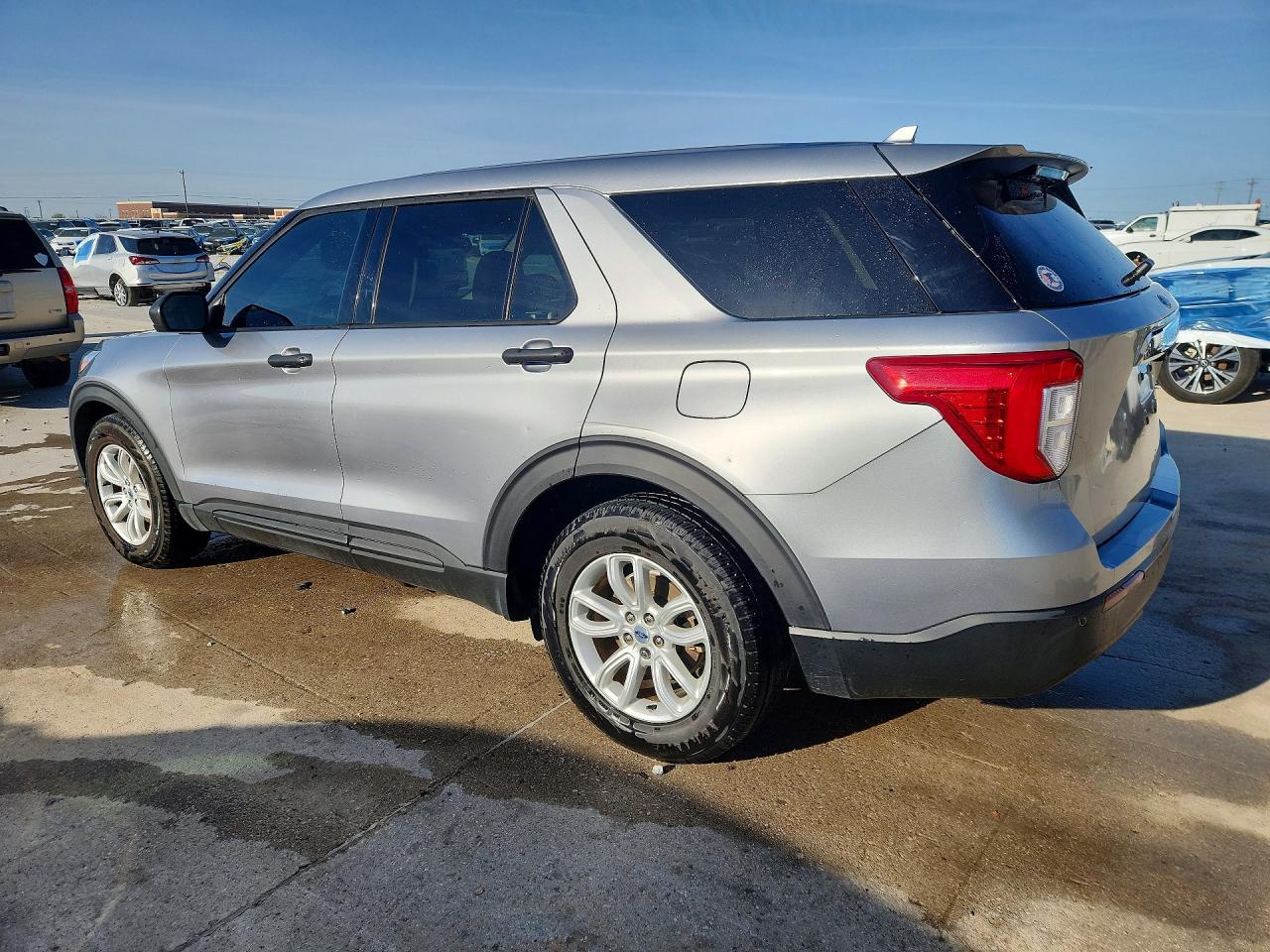 2020 Ford Explorer - Image 2