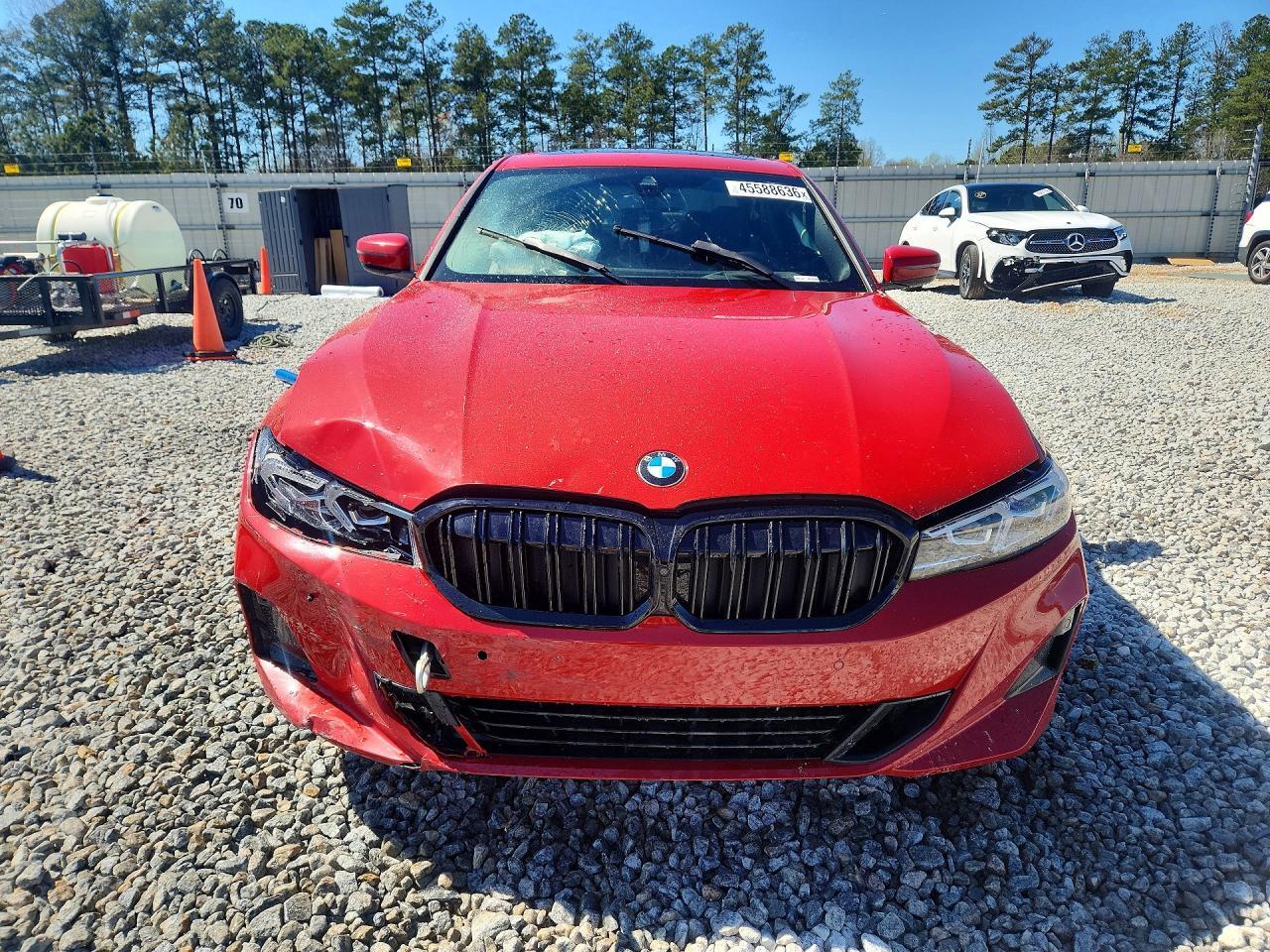 2023 BMW 330I - Фото 5