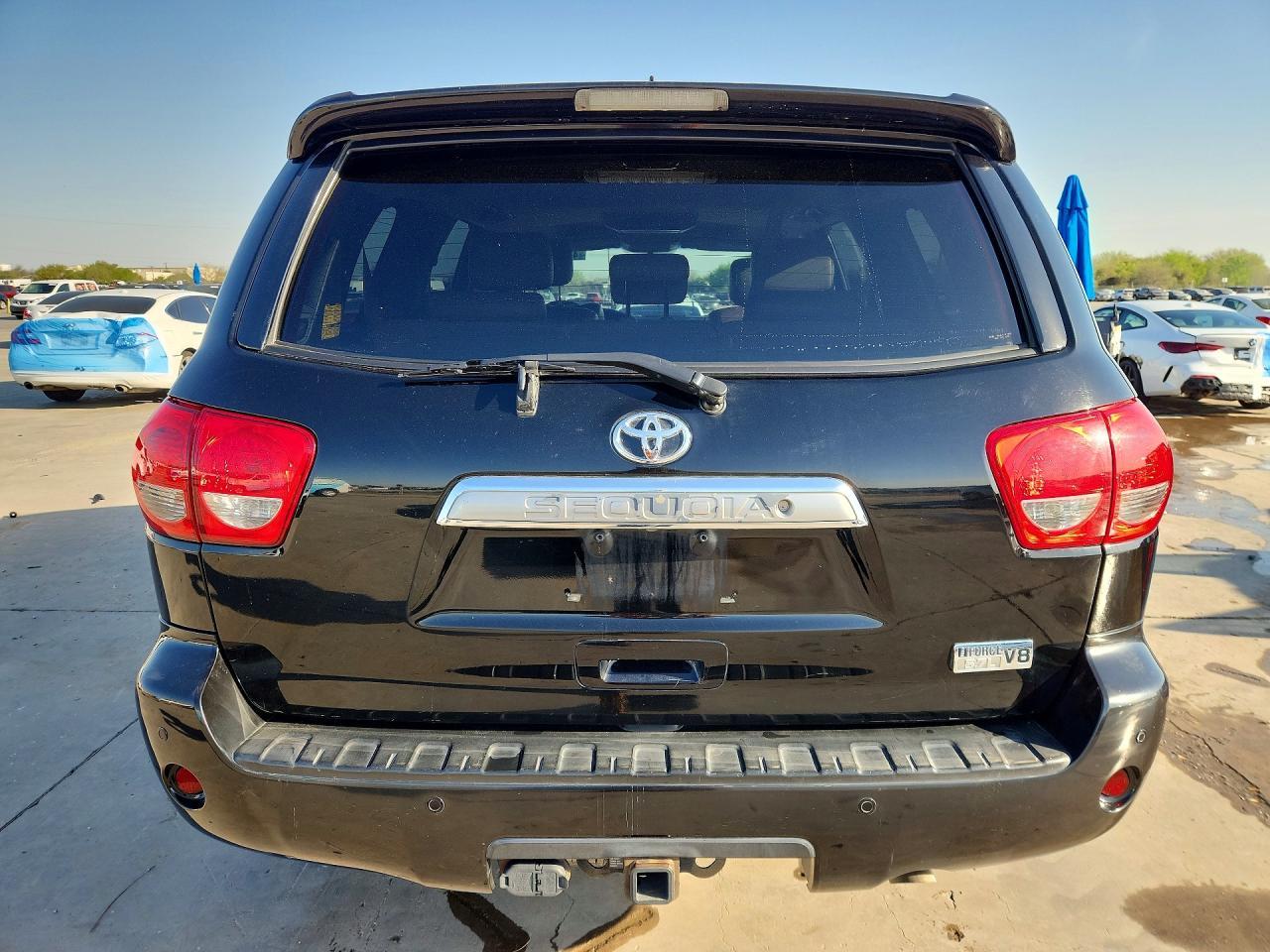 2011 Toyota Sequoia Platinum - Image 6