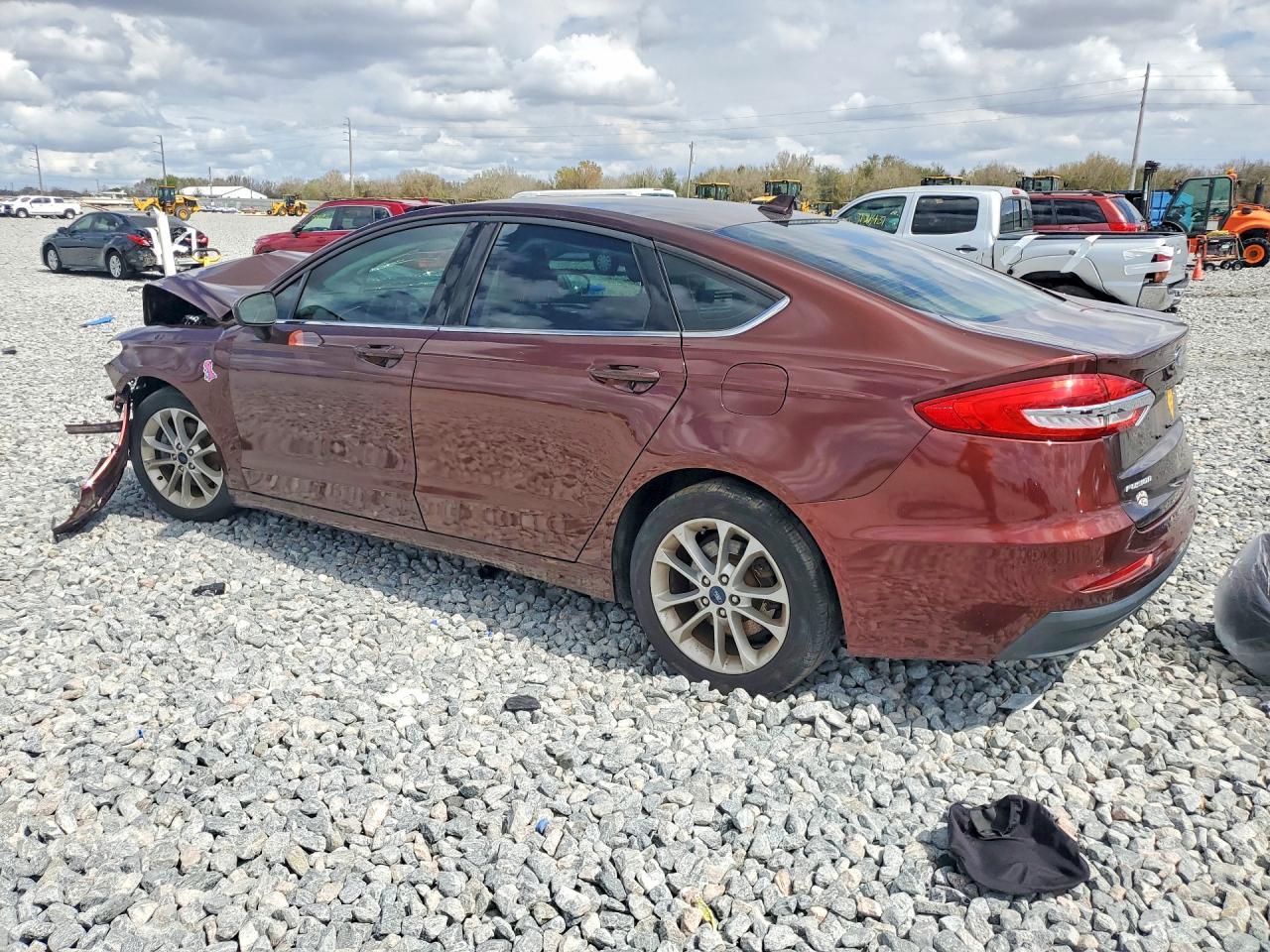 2019 Ford Fusion Se - Image 2