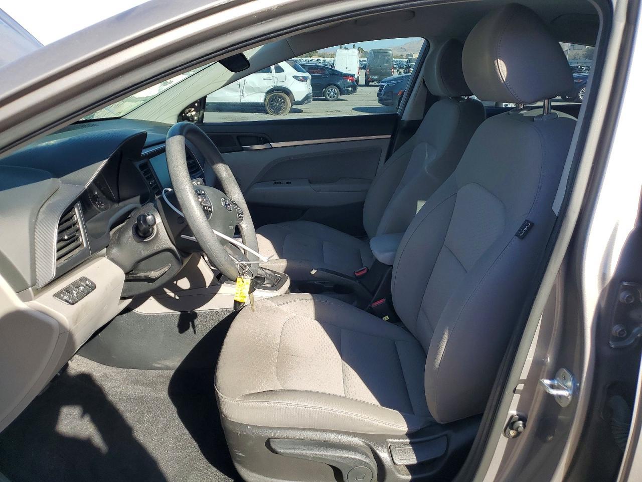 2020 Hyundai Elantra Sel - Фото 7