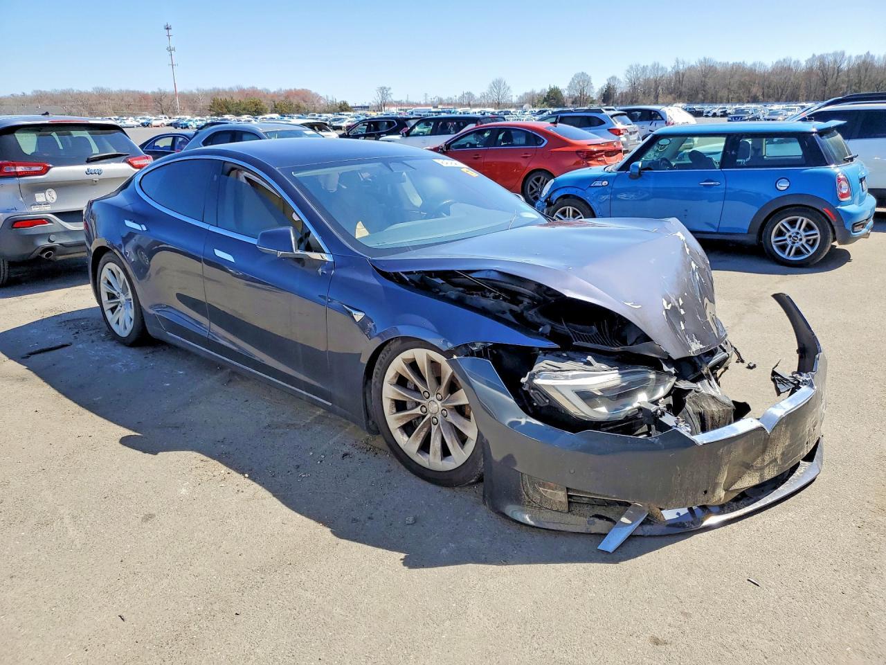 2017 Tesla Model S - Фото 4