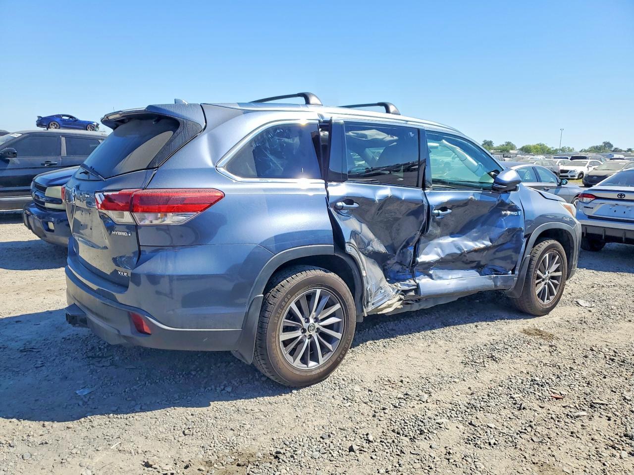 2018 Toyota Highlander Hybrid Xle - Фото 3