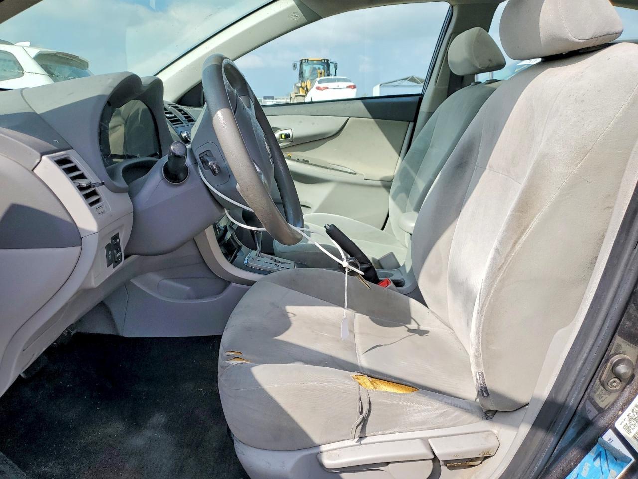 2010 Toyota Corolla Base - Image 7