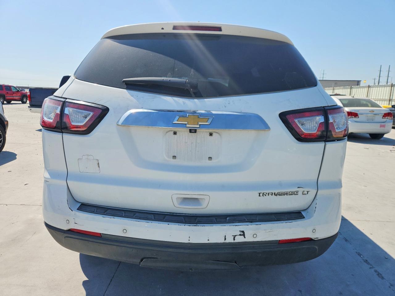 2016 Chevrolet Traverse Lt - Image 6