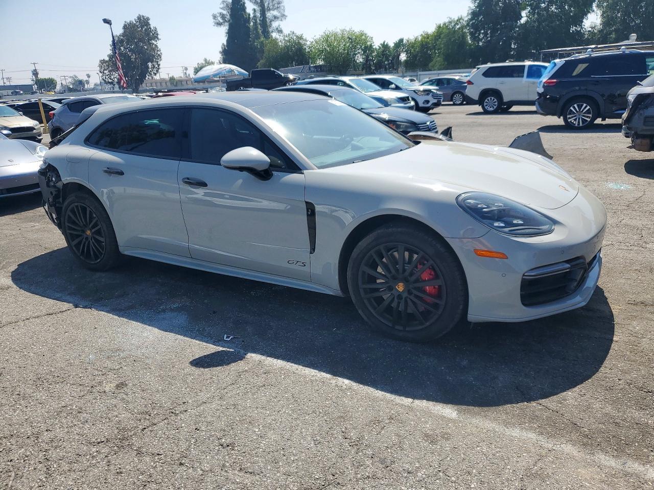 2019 Porsche Panamera Gts Sport Turismo - Image 4
