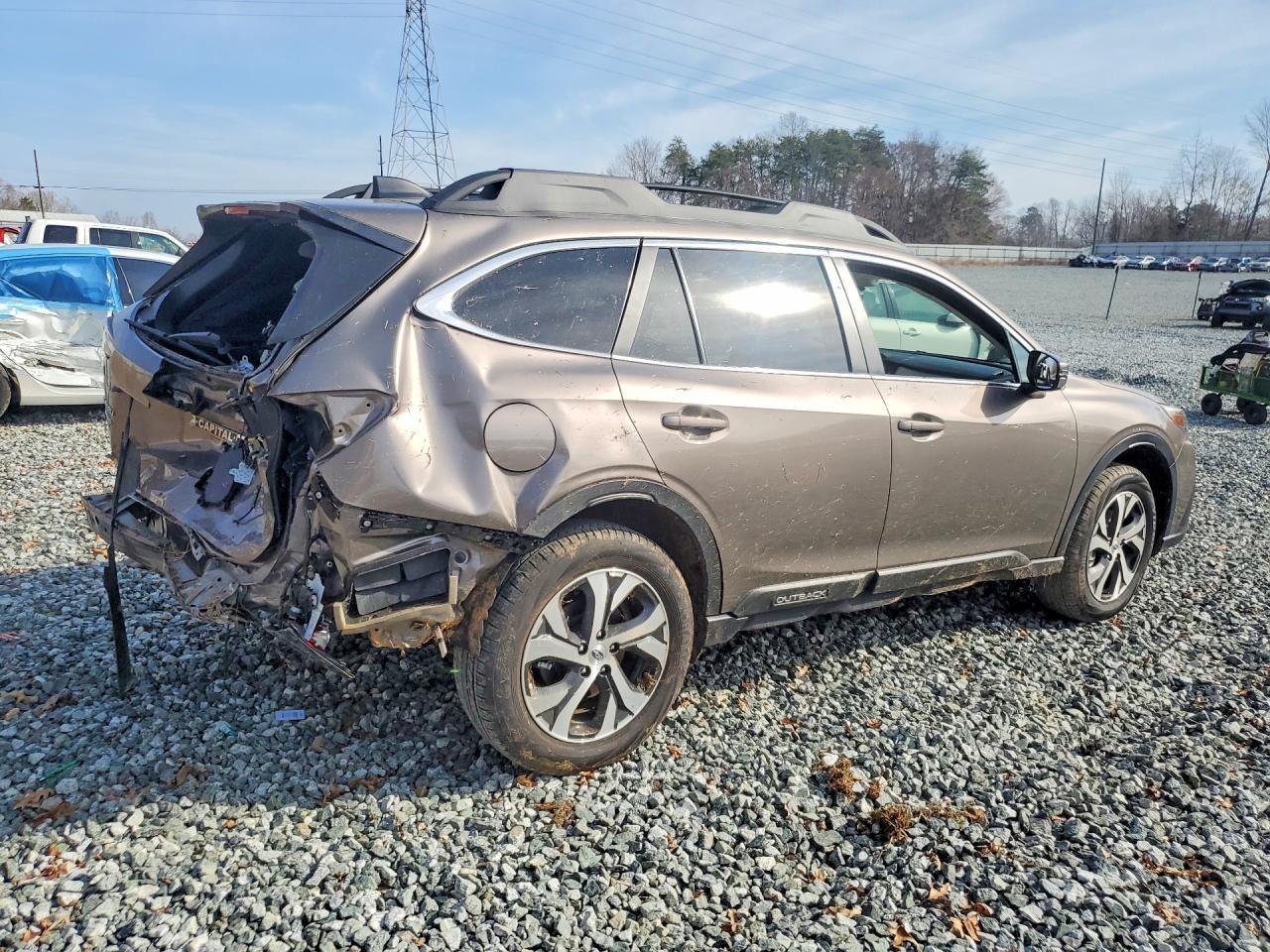 2021 Subaru Outback - Image 3