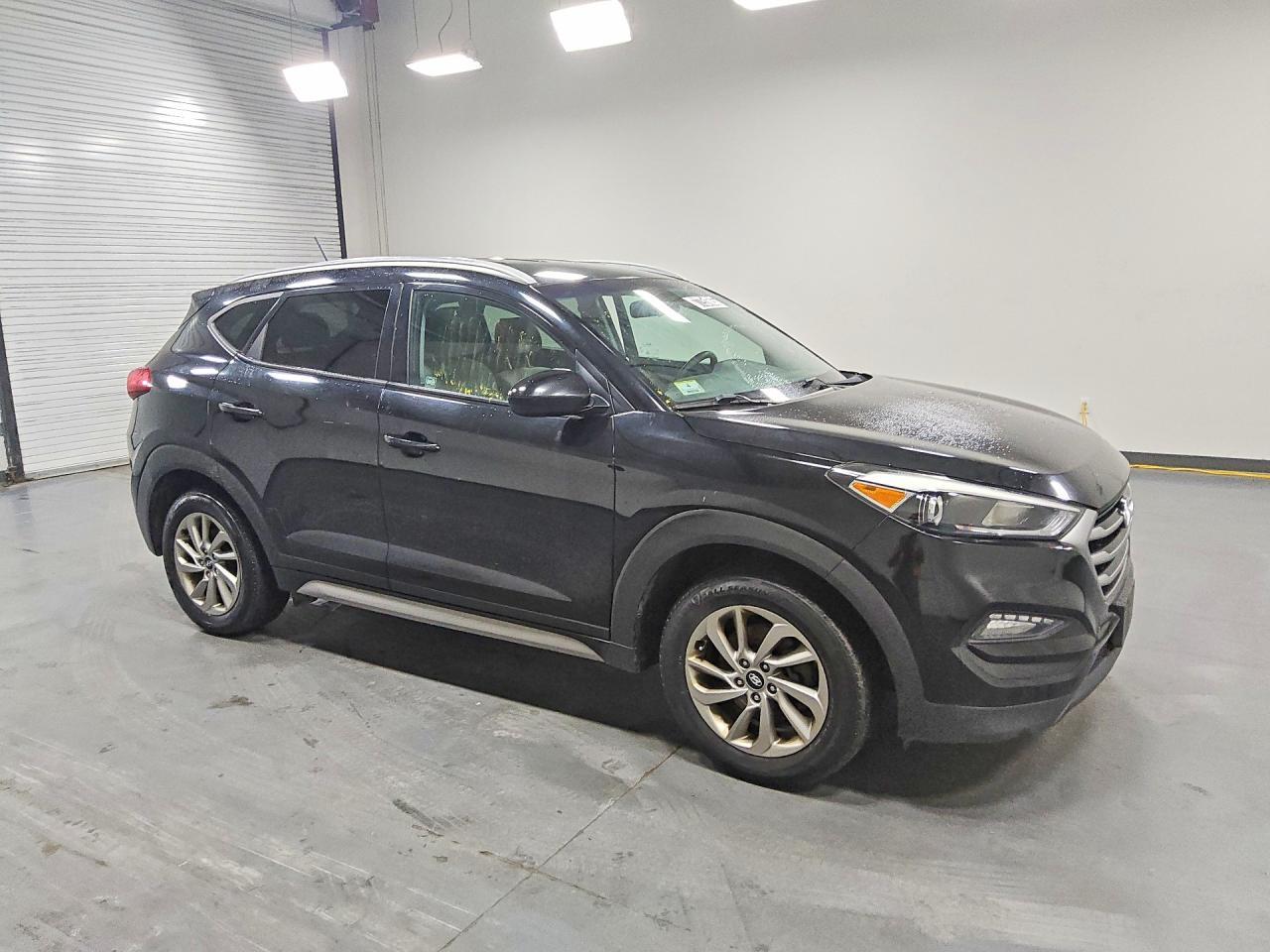 2017 Hyundai Tucson Se - Фото 4