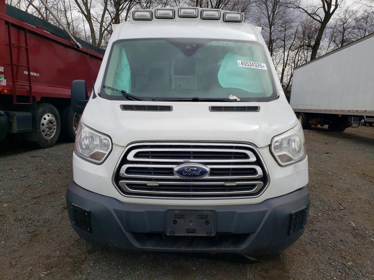 2018 Ford Transit Ambulance - Image 5