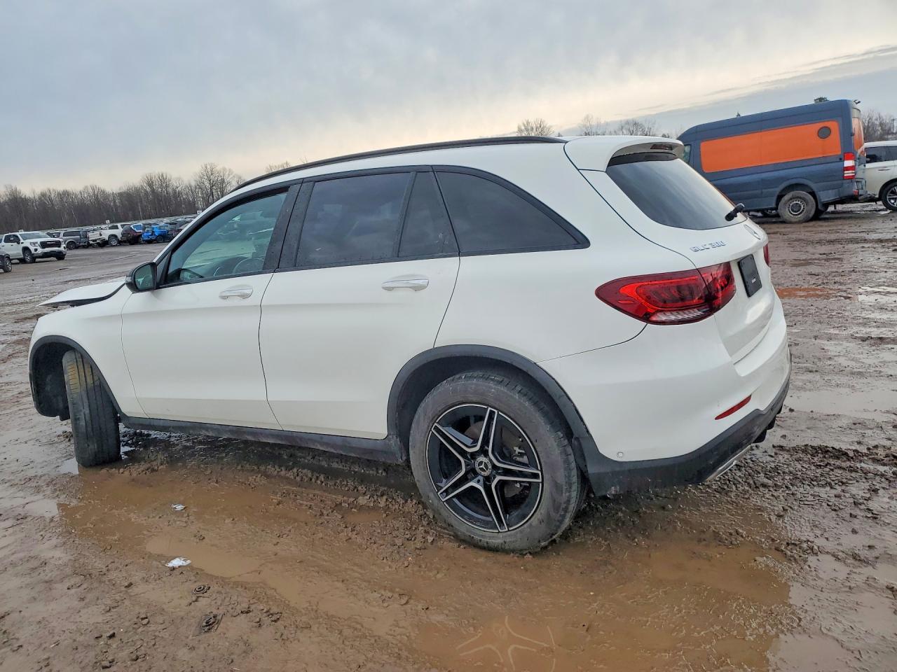 2022 Mercedes-Benz Glc 300 4Matic - Фото 2