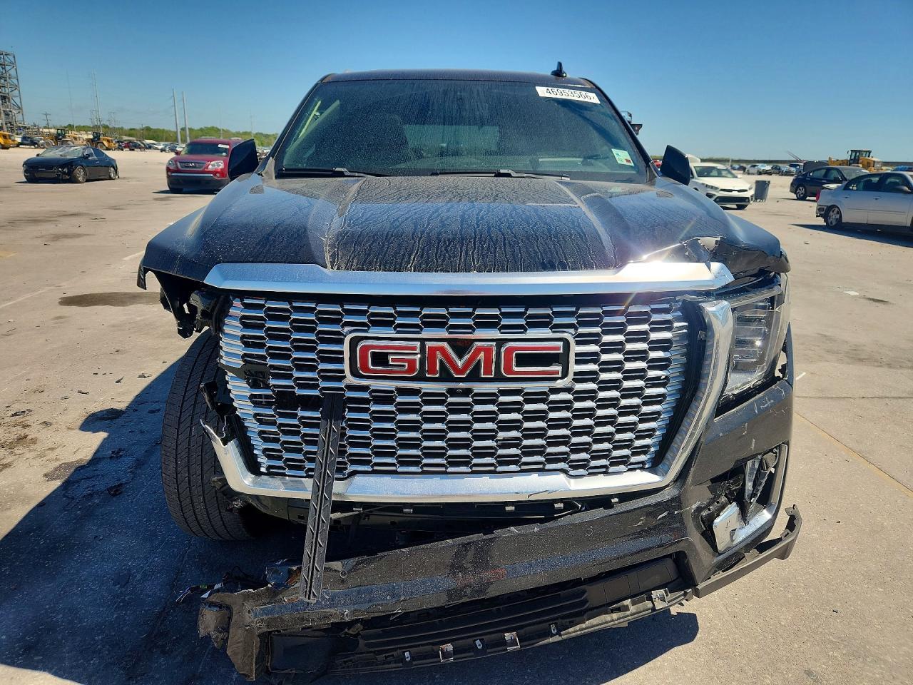 2022 GMC Yukon Denali - Фото 5